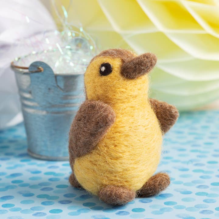 Hawthorn Handmade - Wholesale DIY Craft Kit - Duckling Mini Needle Felting Kit | Complete Craft Kit