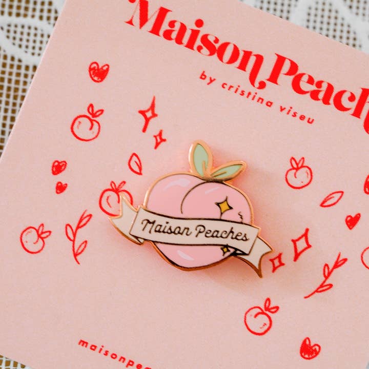 Cottage Core Enamel Pin Peach voor wholesale door Maison Peaches