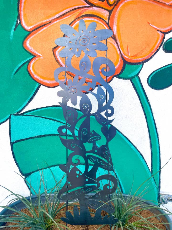 Paddo Trellis voor wholesale door Garden Deva Sculpture Co.