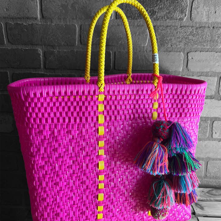 The Faria - Wholesale Beach Bag - Fuchsia Handwoven recycled plastic beach Bags 6
