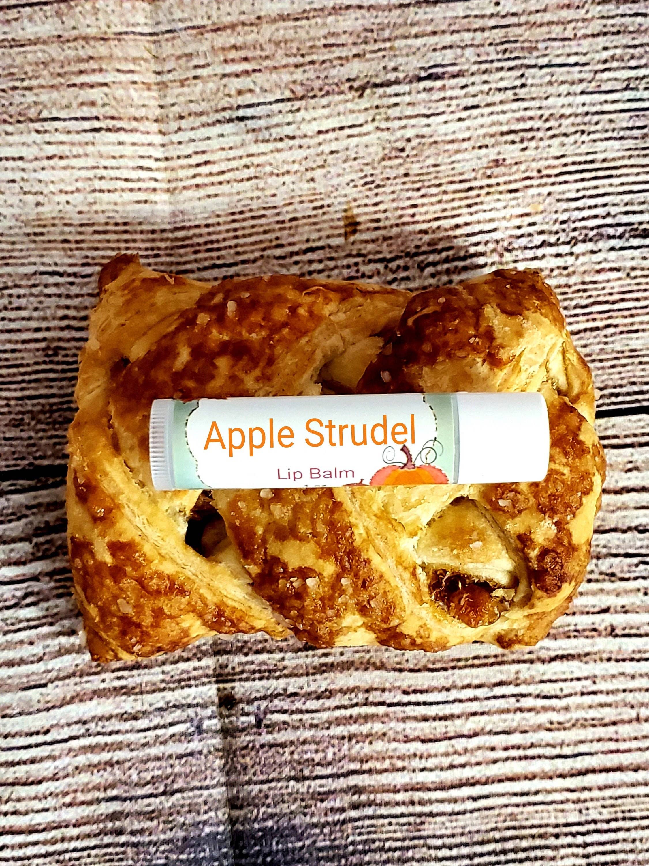 Butterfly Bliss - Venta al por mayor Bálsamos labiales - Bálsamo labial de strudel de manzana | Bálsamo labial de manzana | Bálsamo labial perfumado de panadería | Bálsamo de panadería | Bálsamo labial de manzana verde | Bálsamo labial Grandmas Bakery | Apple