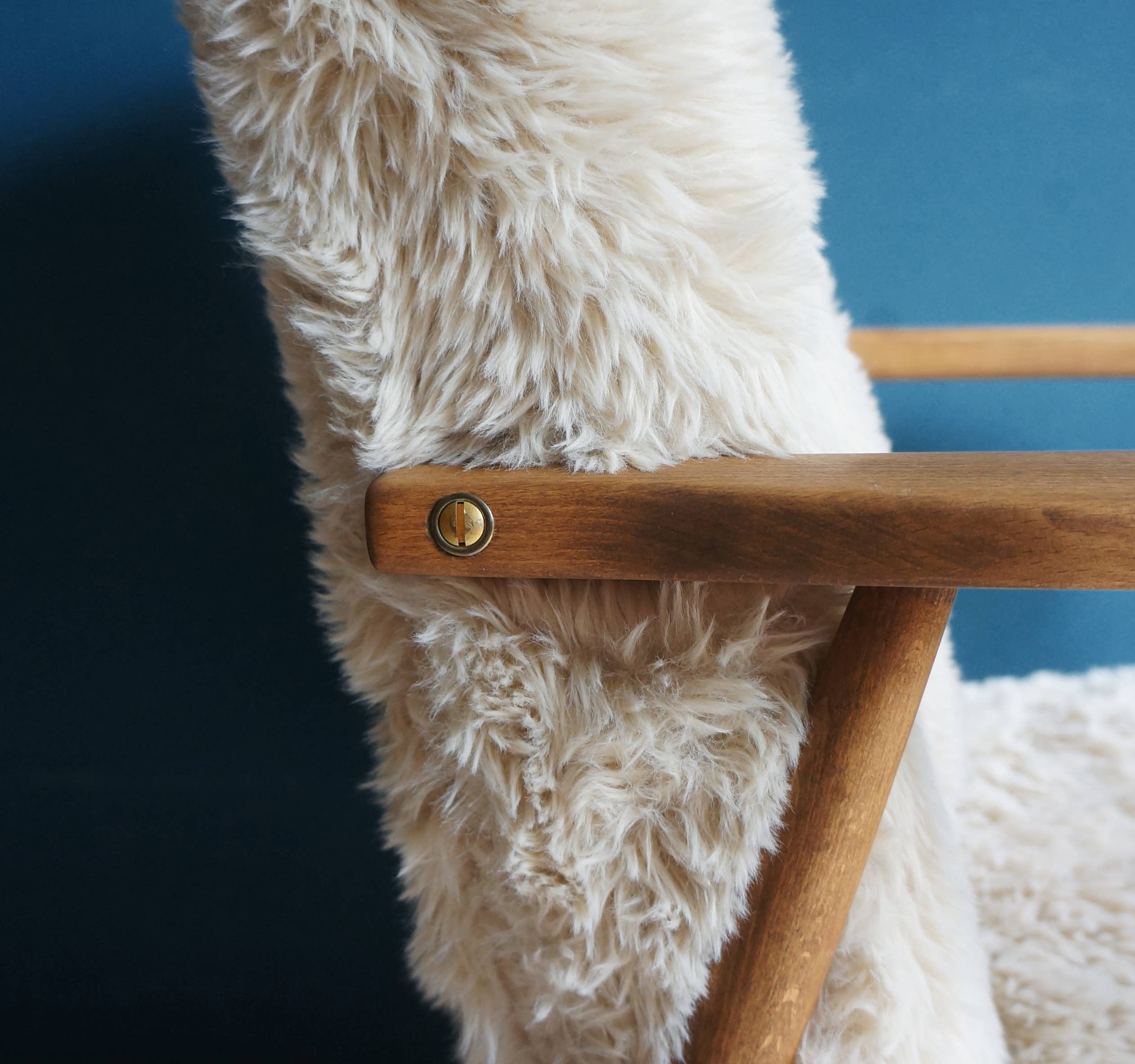 Workshop of Forms - Wholesale Chair - Vintage Armchair Mid-Century Beige Faux Fur Restored4