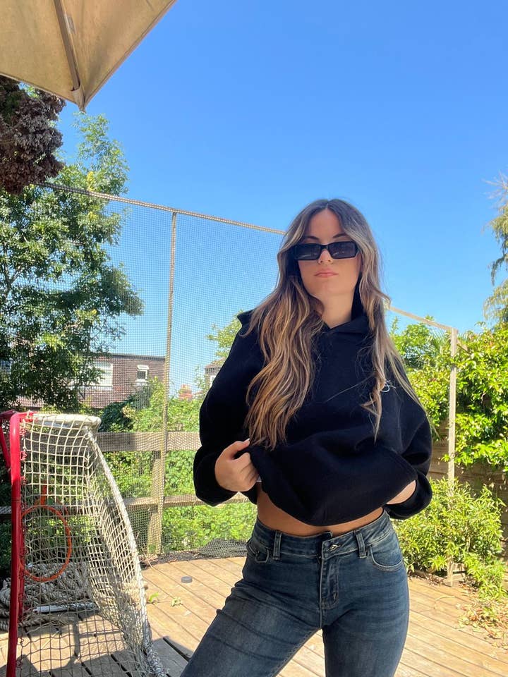 Lunettes de soleil Charlotte Summers 1 œil de chat & 1 rectangulaire pour la vente par DON JOHN BY VICTORIA CHARLES