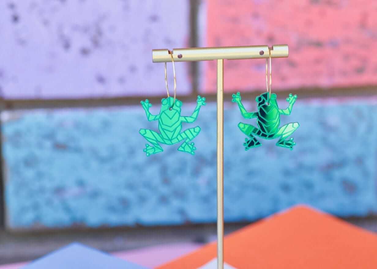 Little Geraldine - Vente Créoles - Boucles d'oreilles à pendentif géométrique Geo Frog4