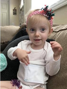 Tubesies – wholesale Overall - Baby – Tubesies Lg Slv Teal Stitch Patch Onesie med G-rör tillgång1