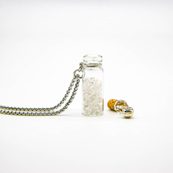 Amrita Court Essential Oils and Aromatic Homeware - Wholesale Aromatherapieketting - Geschenkdoos - Aroma Halsketting Clear Quartz +Purify Essential Oil5