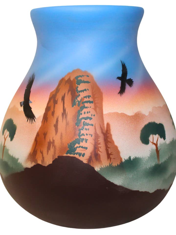 AL052 Angels Landing 8 1/2 x 9 1/2 Pot for wholesale by Cedar Mesa Pottery