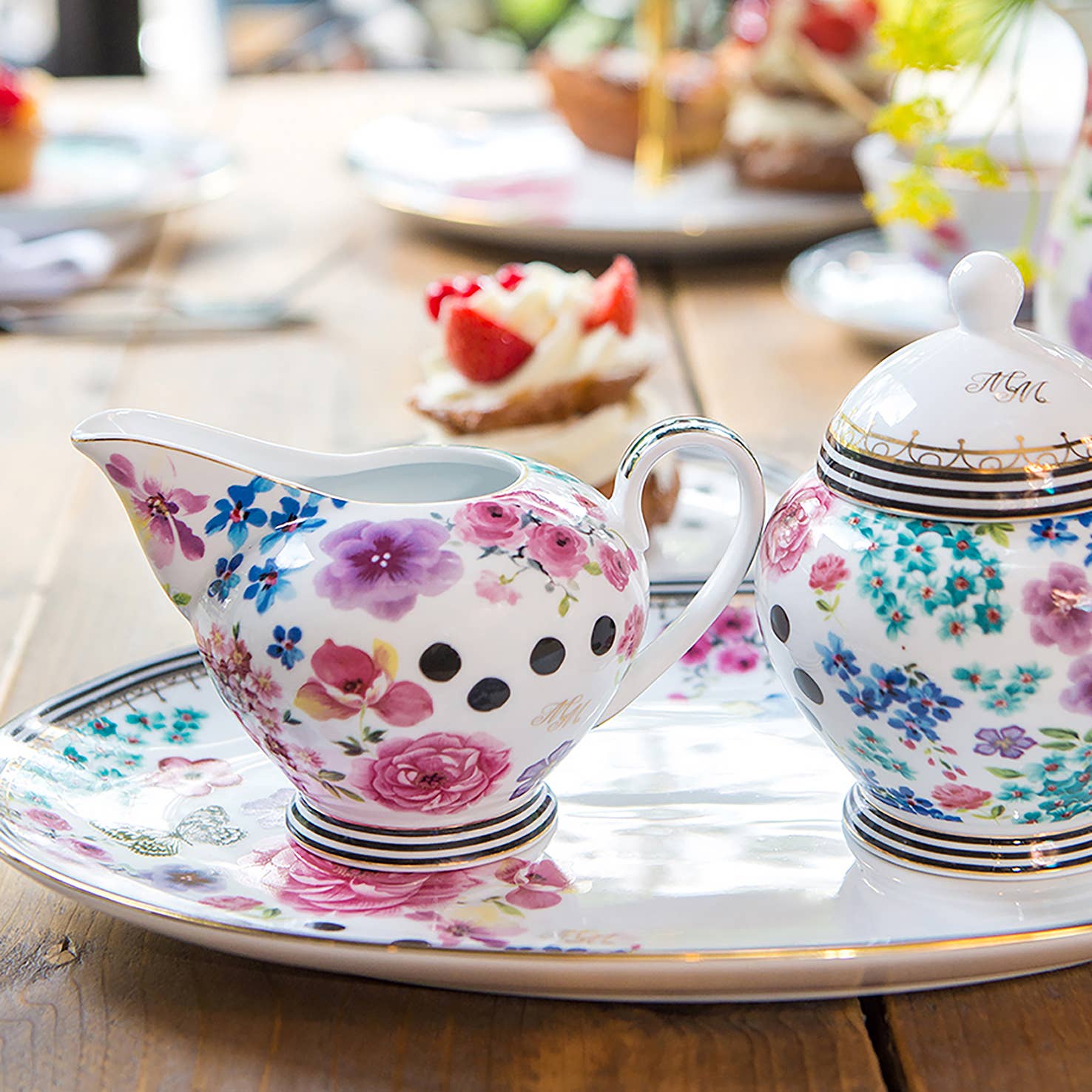 Melli Mello – wholesale Jug – Nora Milk jug1