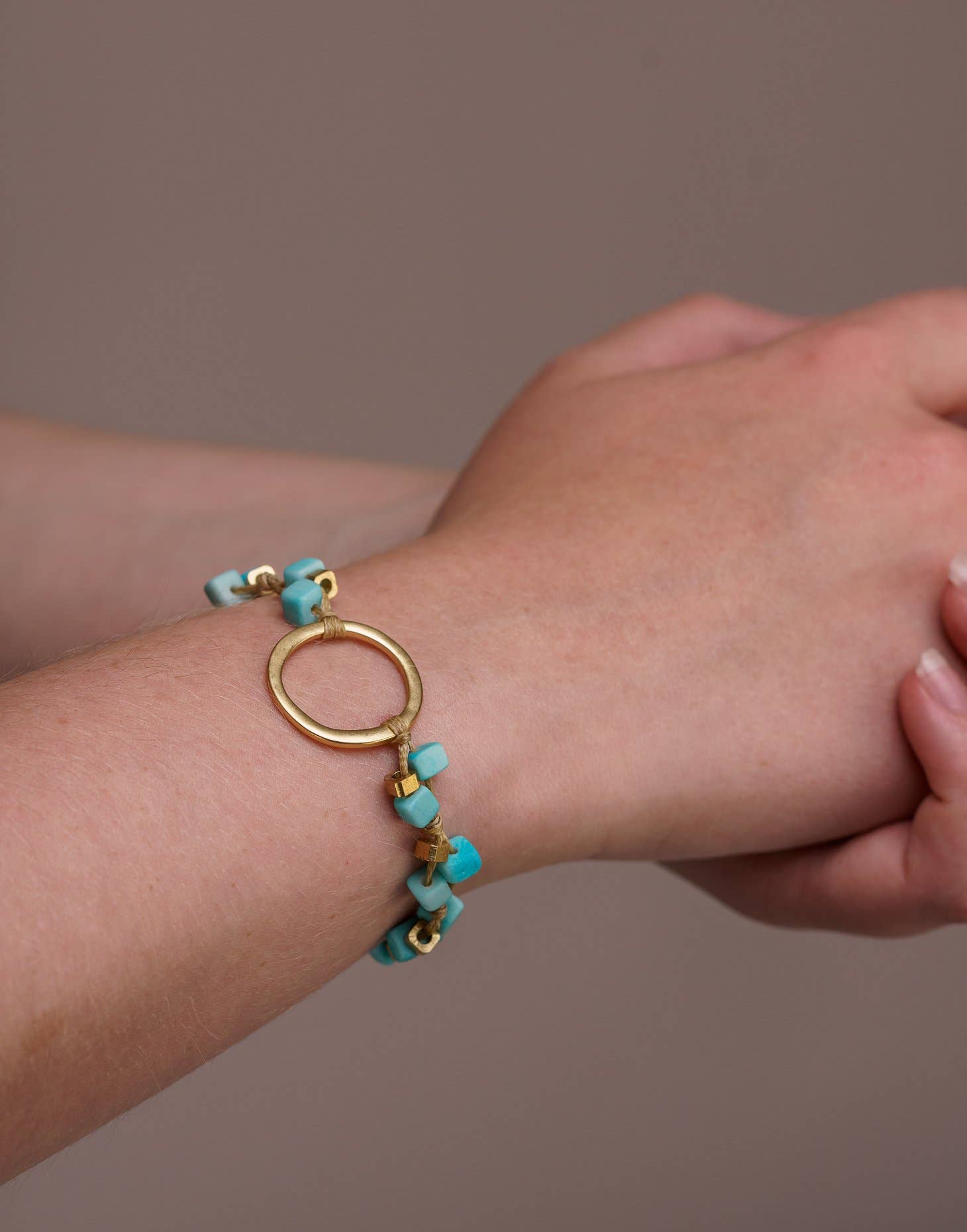 Pretty Pink Eco-Jewellery – wholesale Beaded bracelet – Dainty Tagua Bracelet8