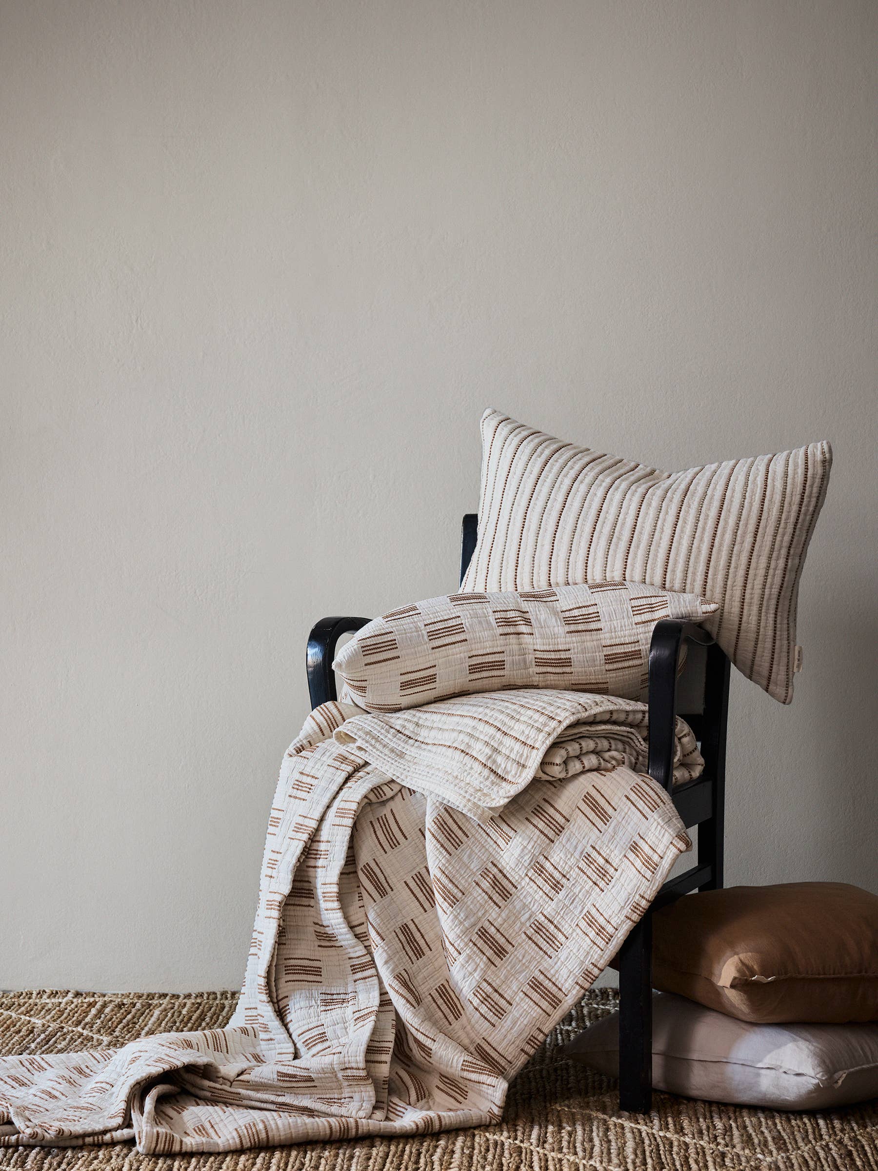 Tell Me More - Wholesale Quilt - Julien bedspread 180x2401