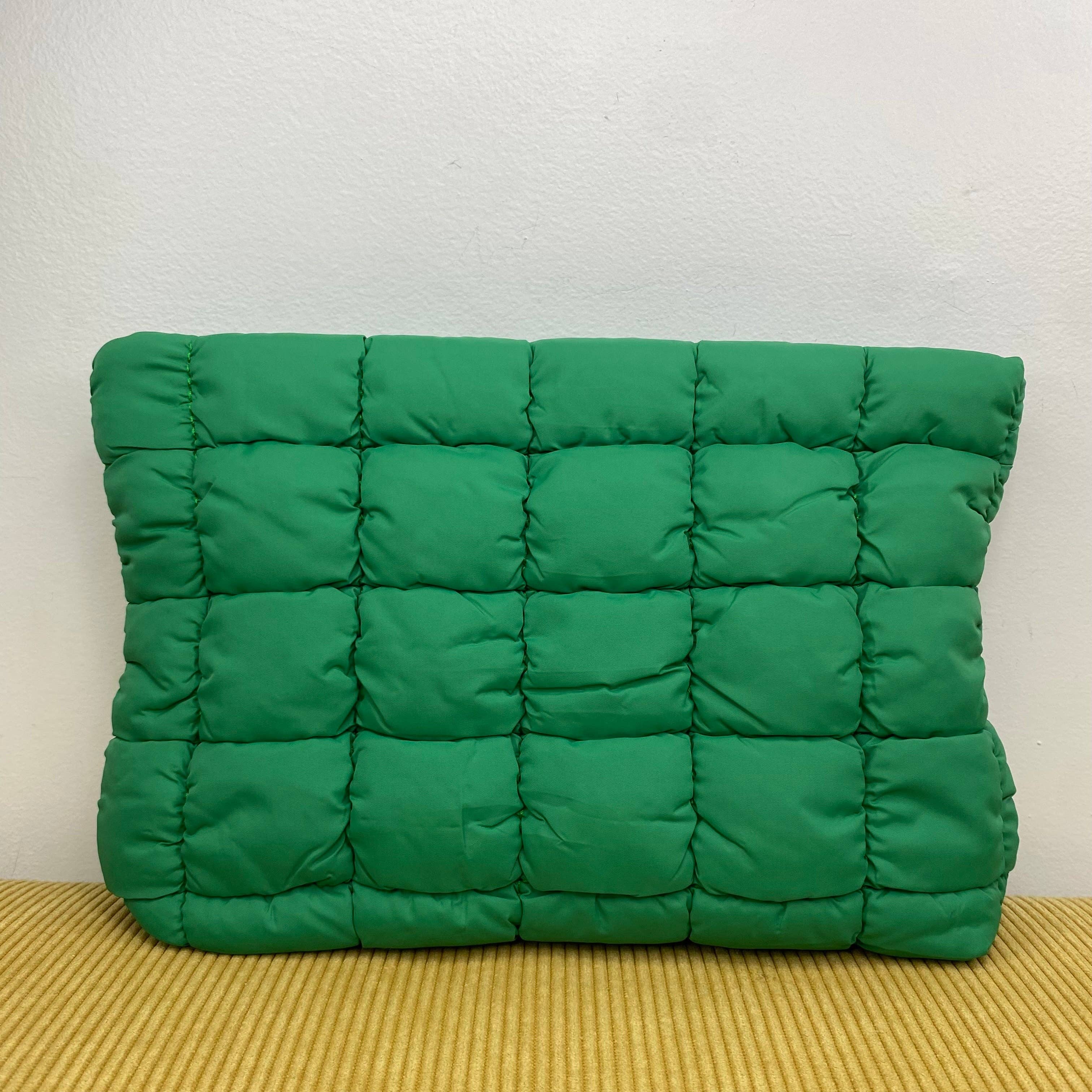 Hive Supply - Wholesale Pouch - Women's - Puffer Pouch2