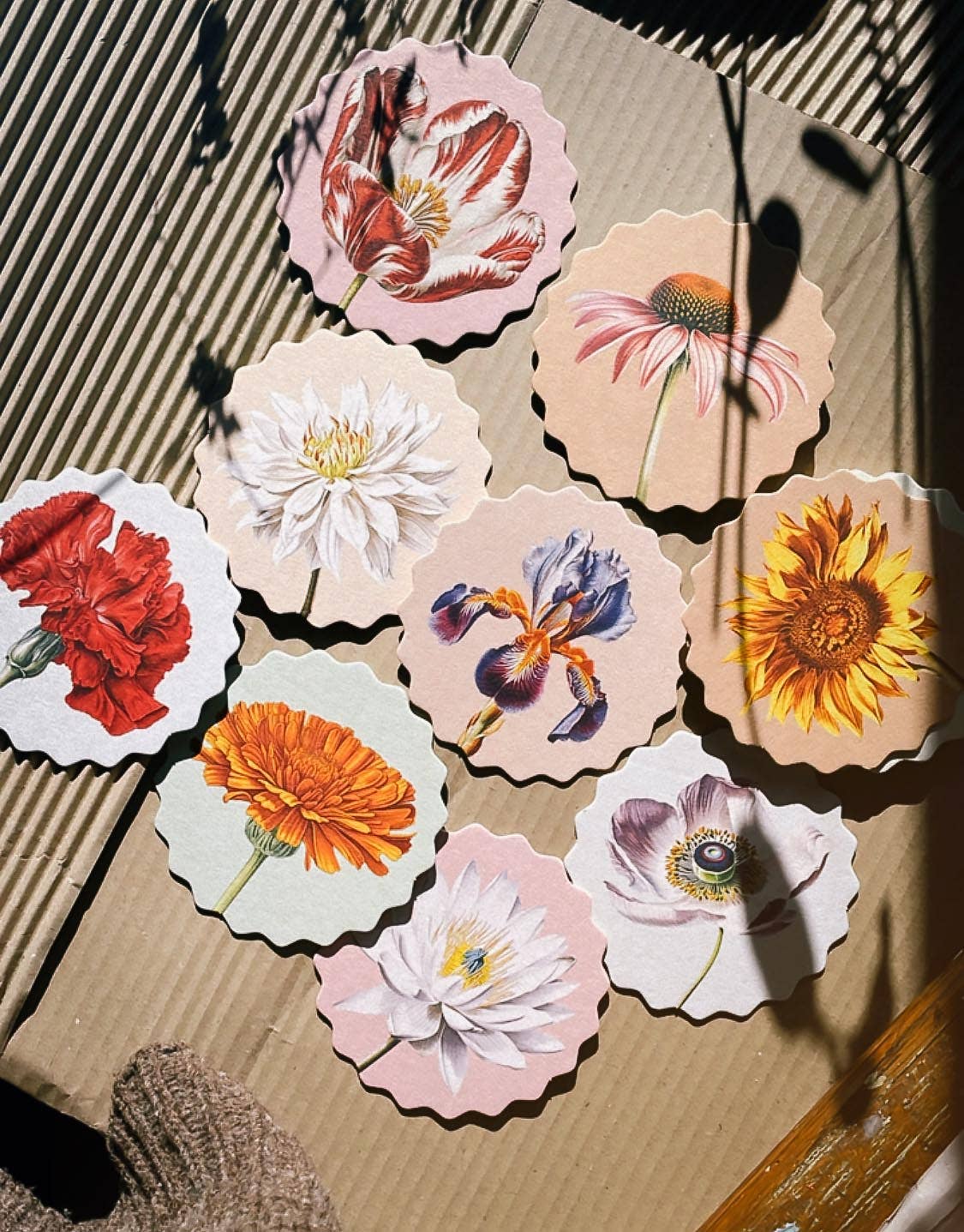 30x40 – Großhandel Untersetzer – Untersetzer-Set mit Blumenmotiven, Sternform1