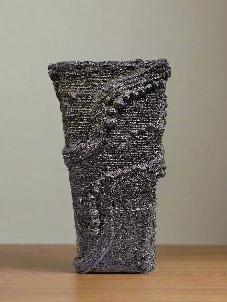 Jungle Relics - Wholesale Vase - Lost Relics: Handcrafted Relics Cylinder-Shaped Vase0