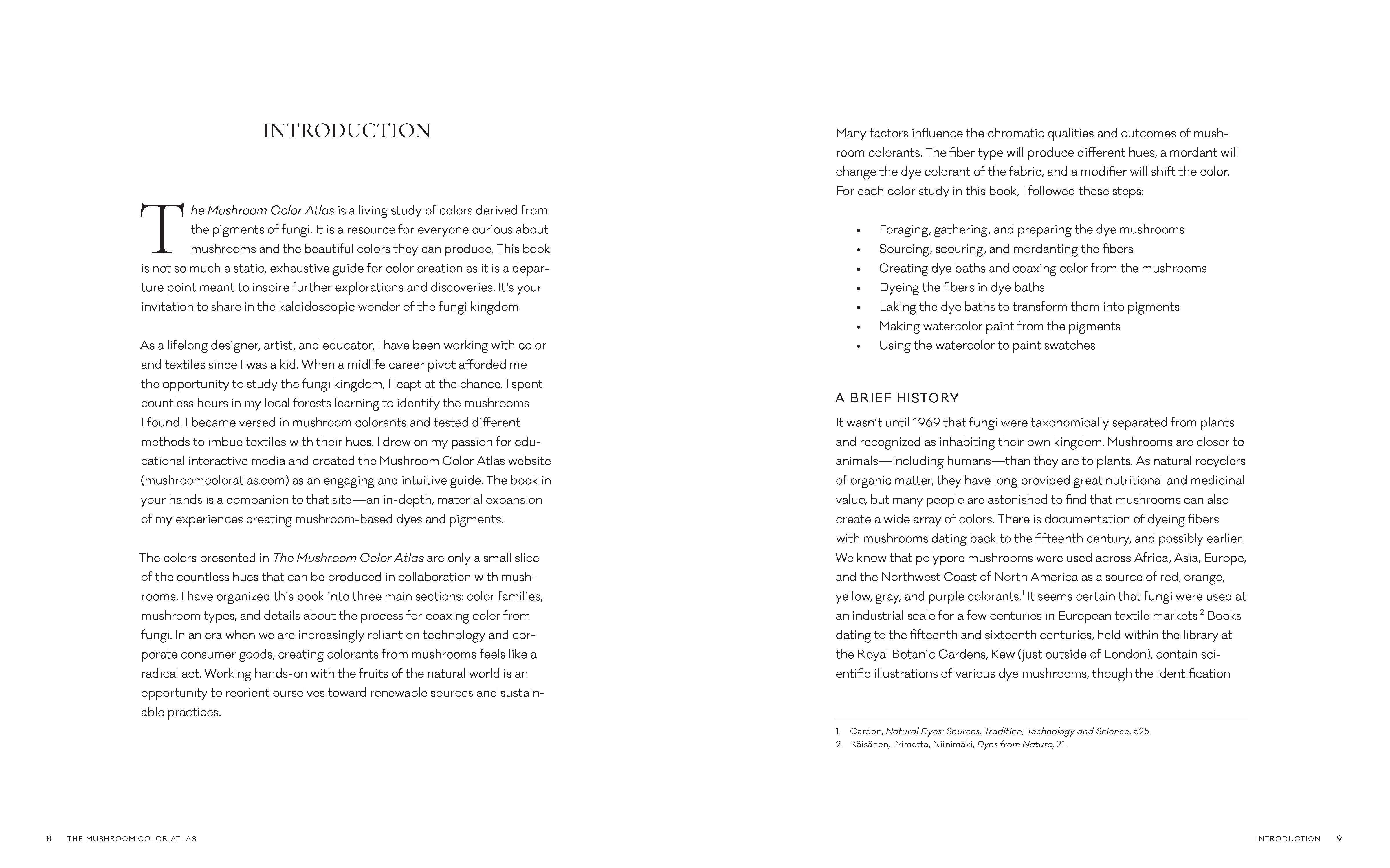 Chronicle Books - Wholesale Nature & Outdoors - Mushroom Color Atlas6