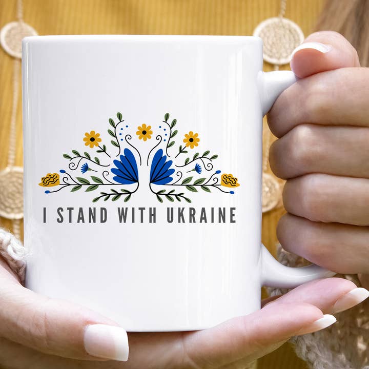 Je soutiens l'Ukraine - Tasse à café anti-Trump pour la vente par House Of Rodan