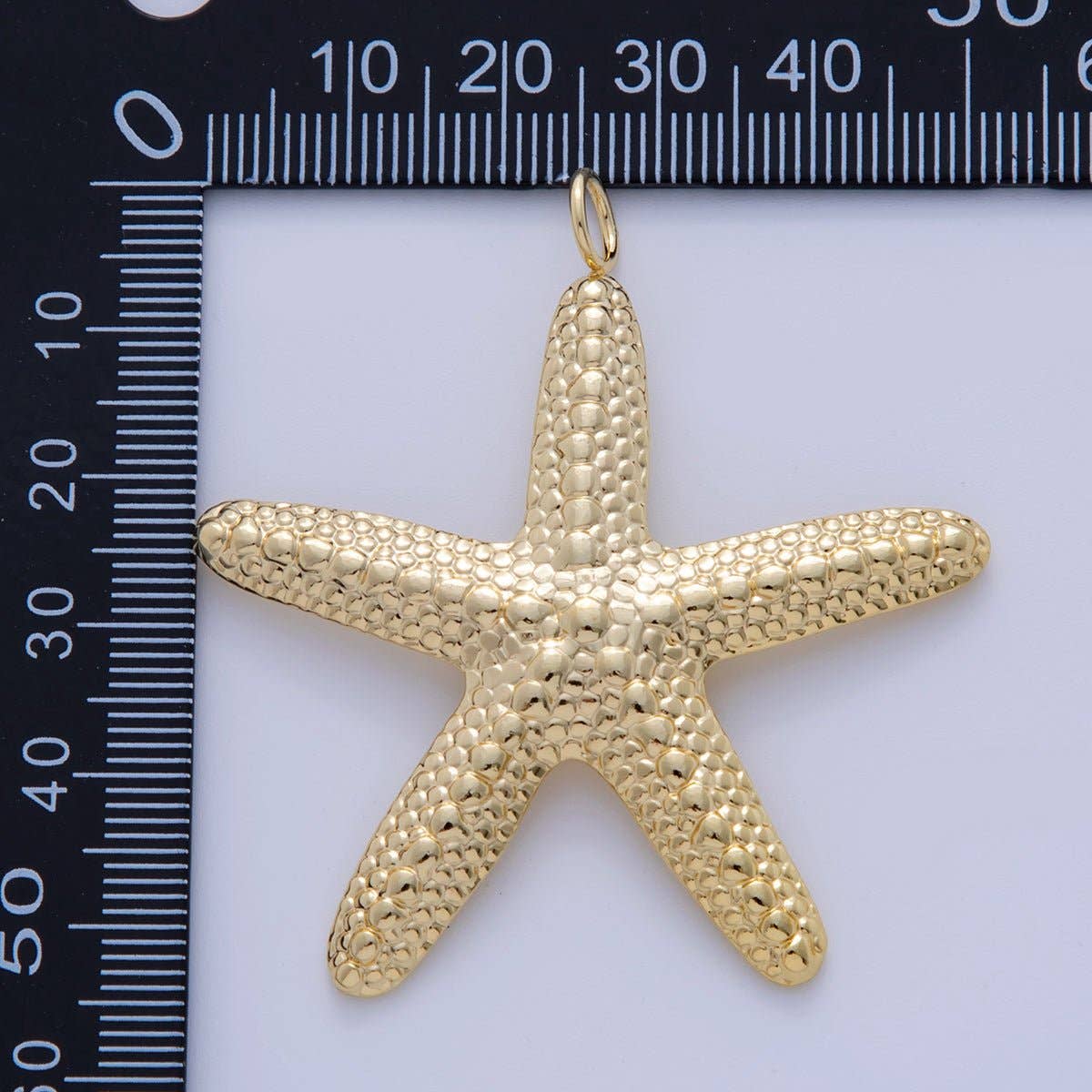 Aim Eternal - Vendita all'ingrosso Ciondolo/pendente - Ciondolo Minimalista a Stella Marina Testurizzata a Punti in Oro Riempito 18K 55mm | AF3171