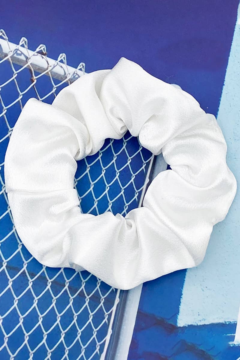 ACCITY - Wholesale Scrunchie - Women's - MINIMALIST SOLID COLOR SCRUNCHIE_CWAHA01776