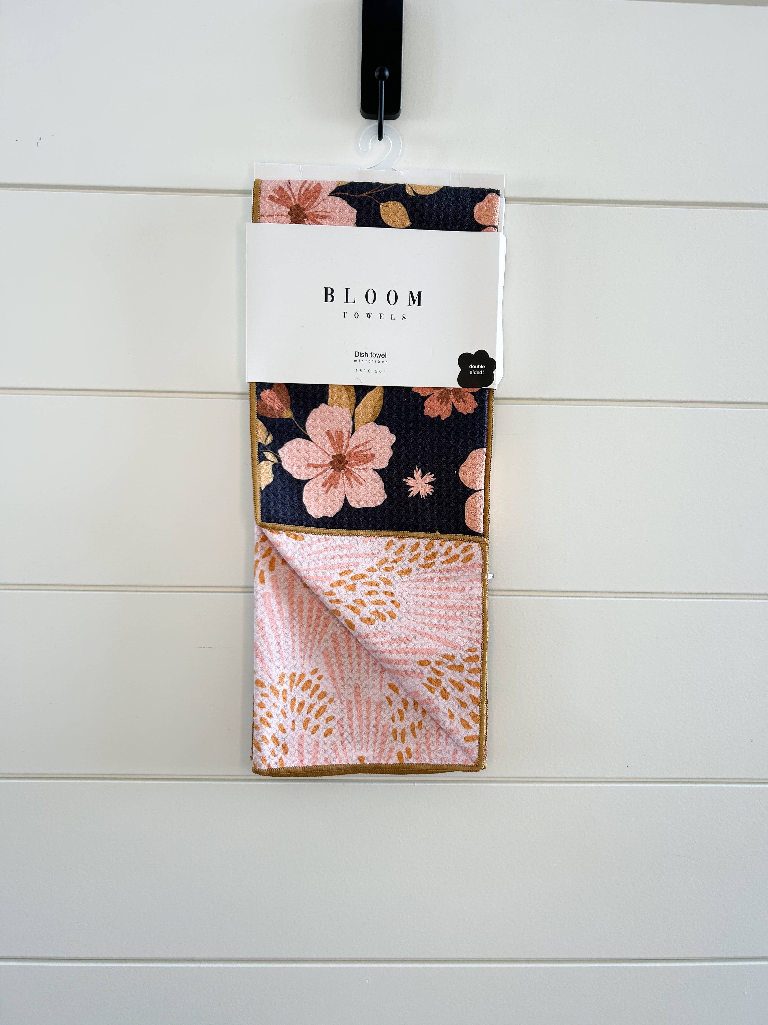 Bloom Towels - Wholesale Tea Towel - B133 Chrysanthemum