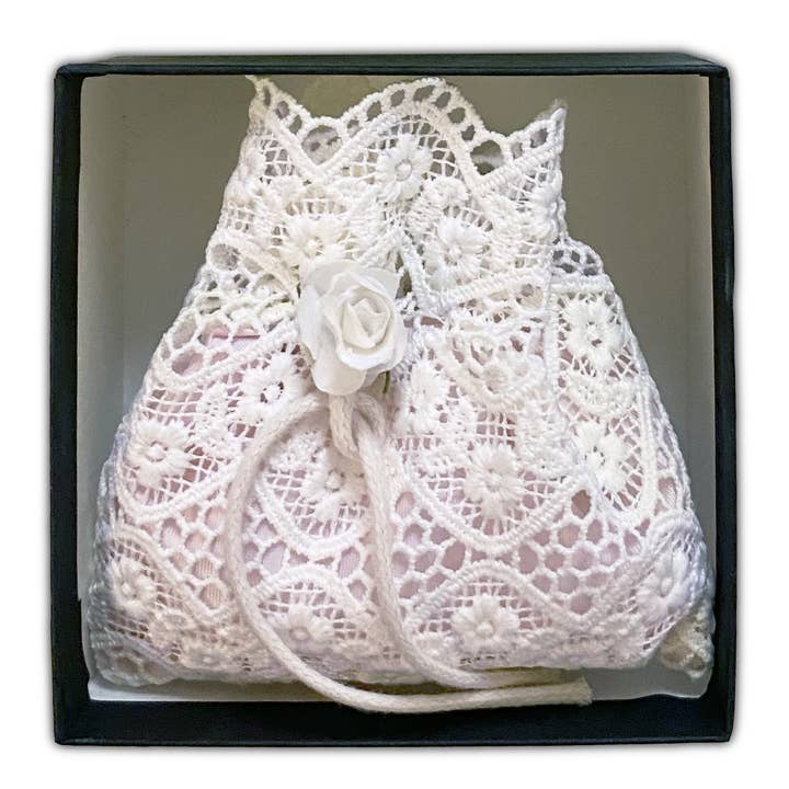 Bouquet of Roses - Pouch - Ivory for wholesale by Maryse a paris