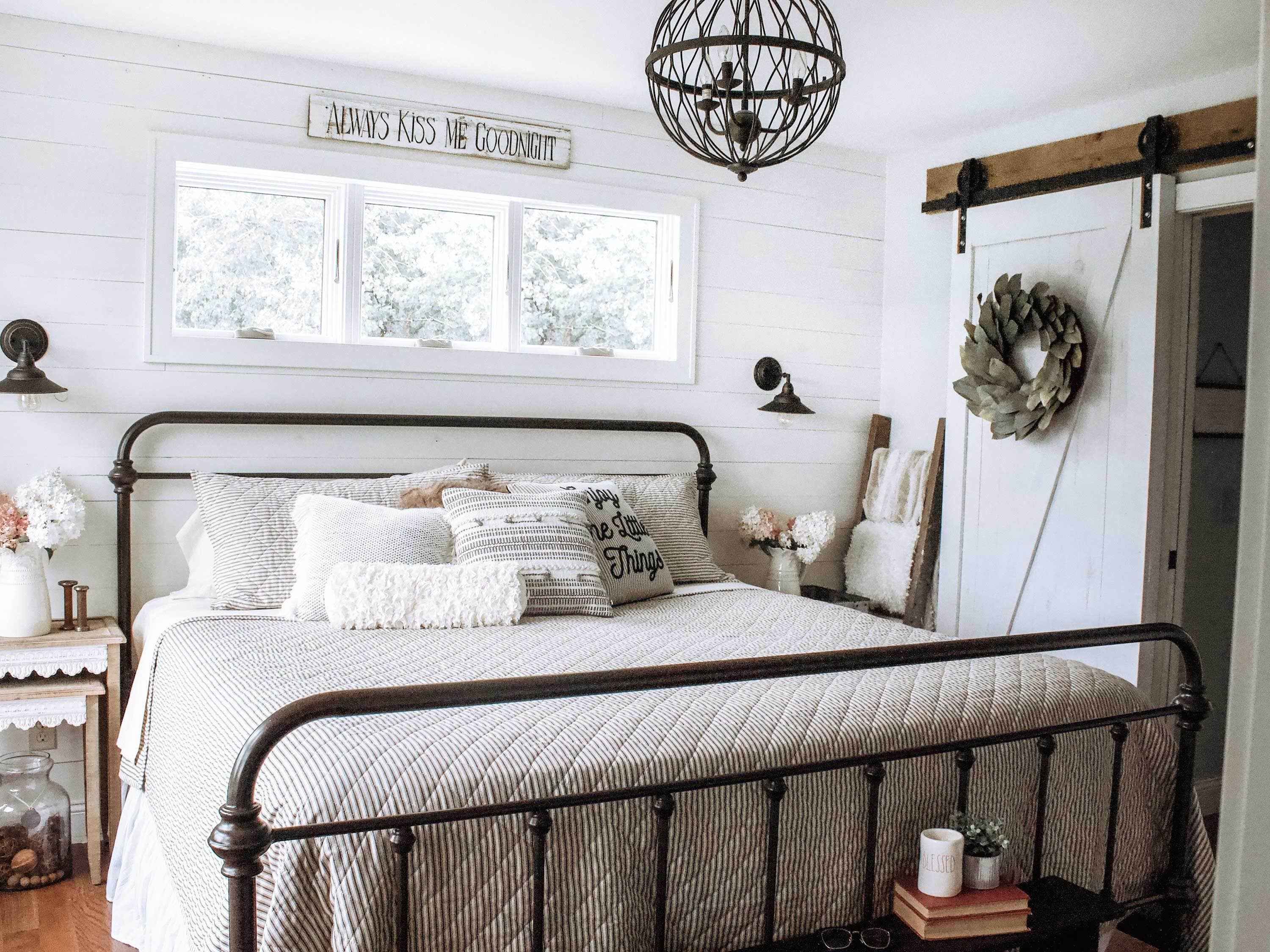 Red Land Cotton - Wholesale Quilt - Ticking Stripe Classic Quilt2