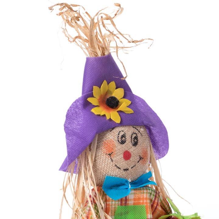 Quickway Imports - Wholesale Outdoor Ornament/Decor - Gardenised 12 Inch Sitting on Straw and Hay Bales Multicolor