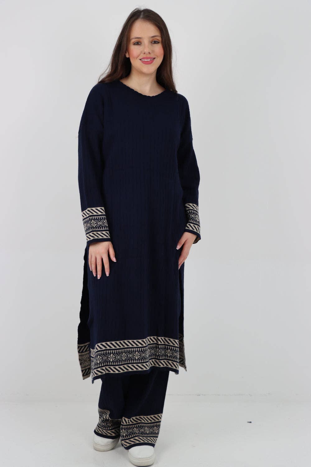 Miss Bold – wholesale Set med topp och byxa – Dam – Italienskt ribbat koord-set med kontrasterande kant för vinter7