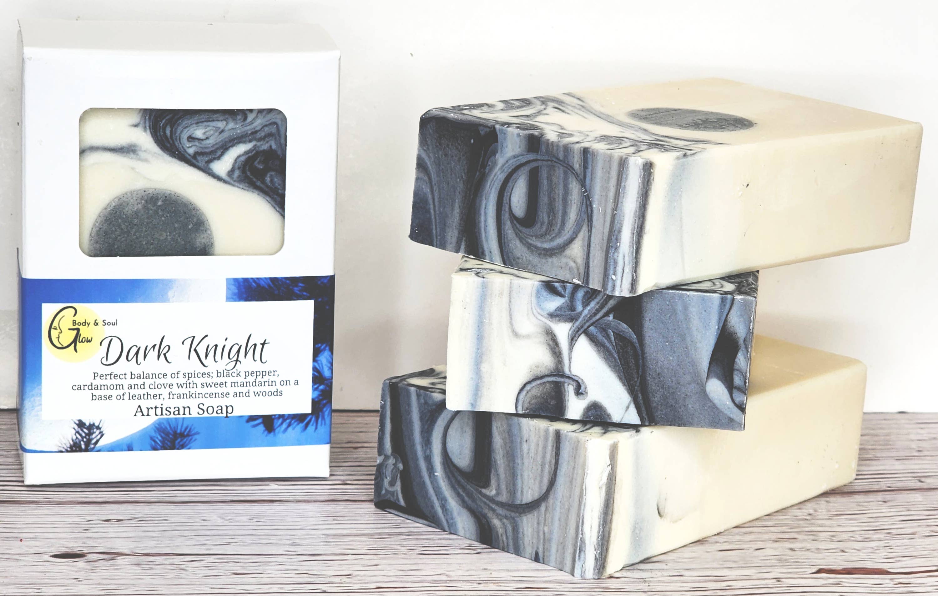Glow Body and Soul - Vente Pains de savon - Dark Night Soap Savon végétalien fait main à froid1