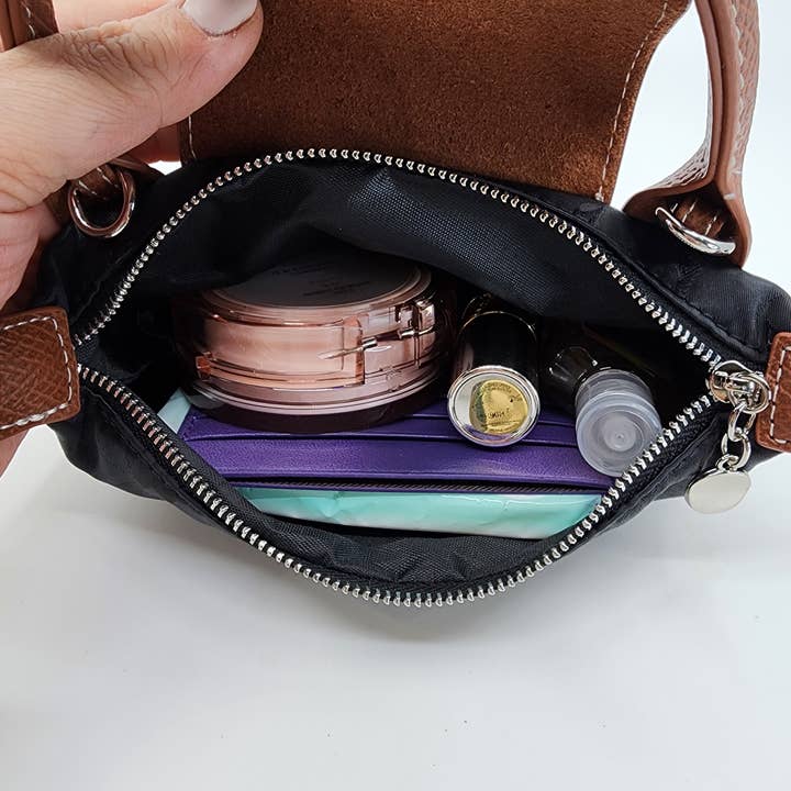 Hatzzi - Wholesale Crossbody Bag - Women's - Women's Nylon Star Pattern Mini Top Zip Flap Crossbody Bag6