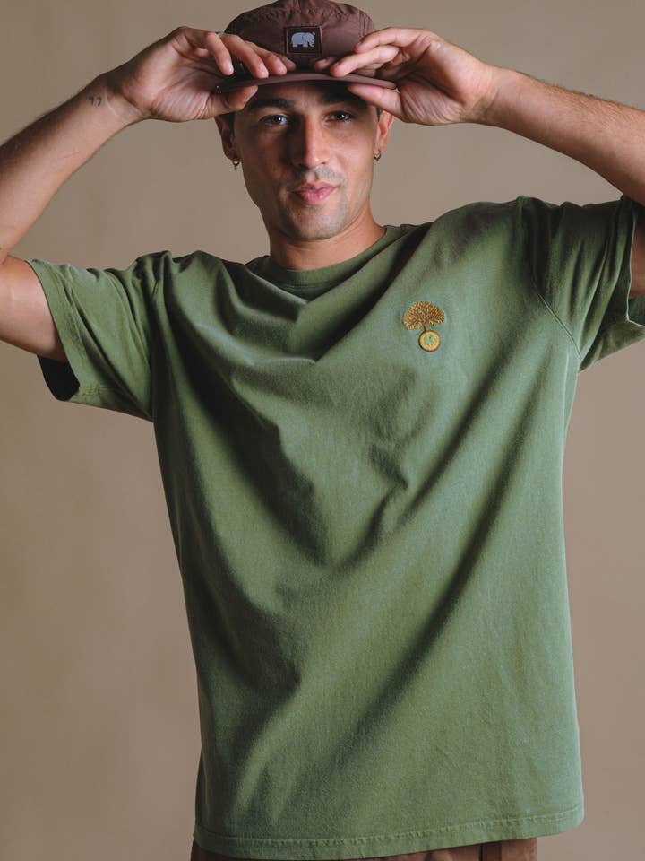 Fafe Pigment T-Shirt Forest Green for wholesale by Trendsplant Clothing