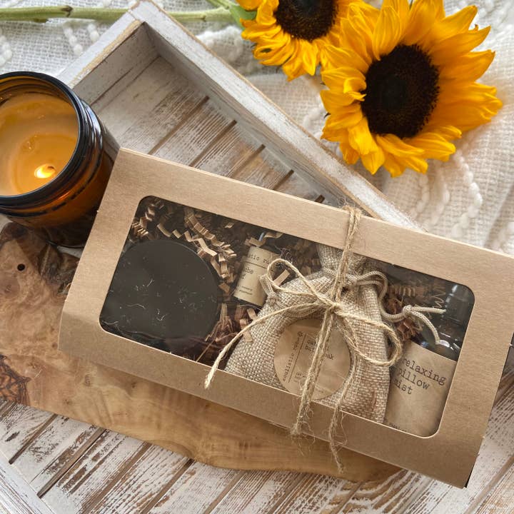 Soulistic Root - Essential Oils & Self Care Gifts - Wholesale Essential Oil - Self Care Gift Set – Travel Size Wellness Box1