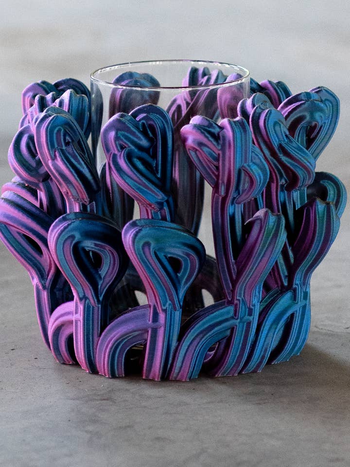 Vase SuperBloom Petit pour la vente par Form & Seek