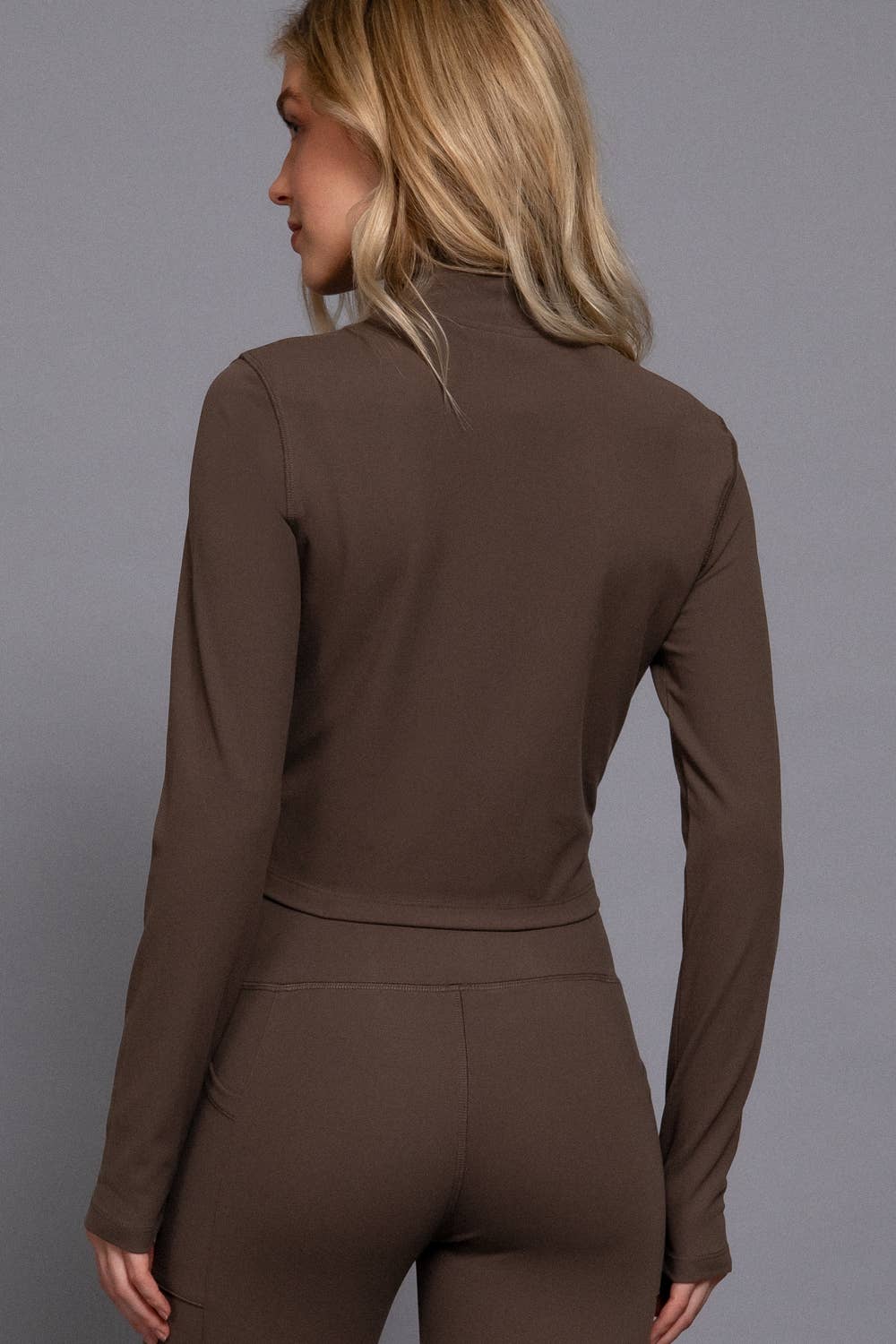 Active Basic | Active USA - Venta al por mayor Chaqueta deportiva - Mujer - Chaqueta de entrenamiento con cremallera, cuello alto y manga larga22