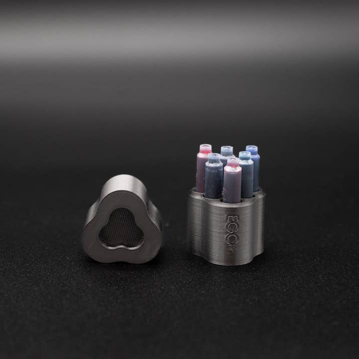 EGOUNDESIGN - Wholesale Pen - TRILOBY INK - Cartridge with magnetic closure3