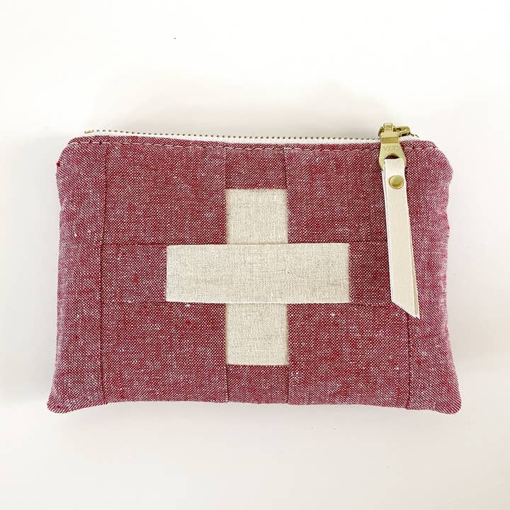 Bolsa de aceites esenciales de primeros auxilios | Bolsa de aceite esencial de lino rojo para venta al por mayor de Crimson + Scarlett