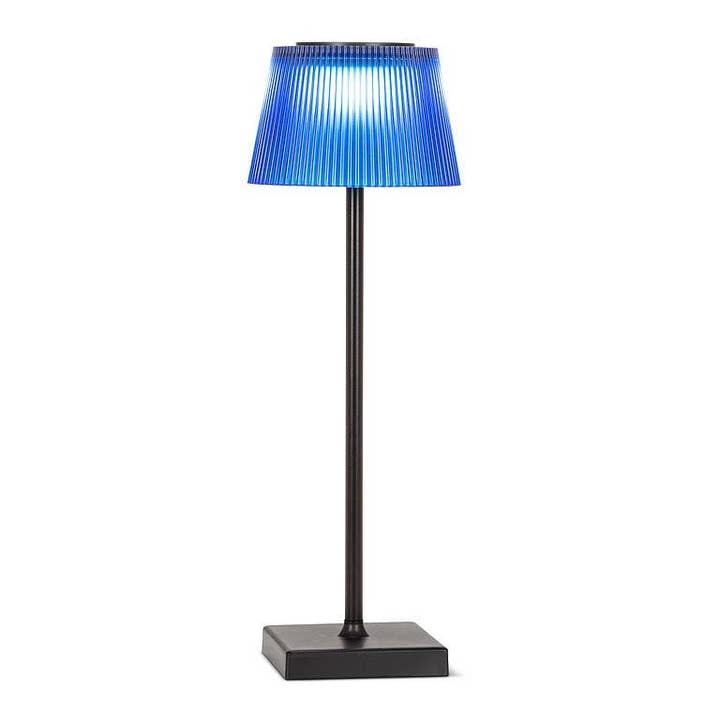 Candeeiro de mesa exterior LED com tonalidade azul canelada-15" H por atacado de Abbott Collection