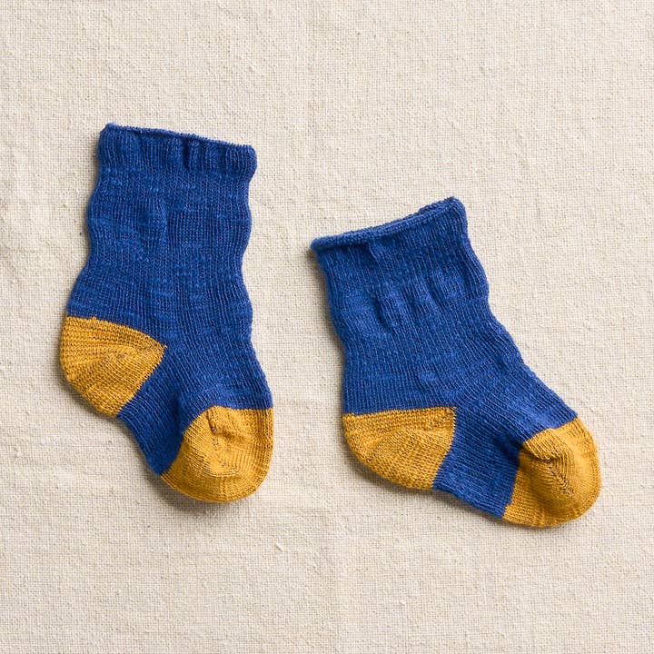 Chaussettes "Ploot" en coton biologique pour bébé pour la vente par YAHAE