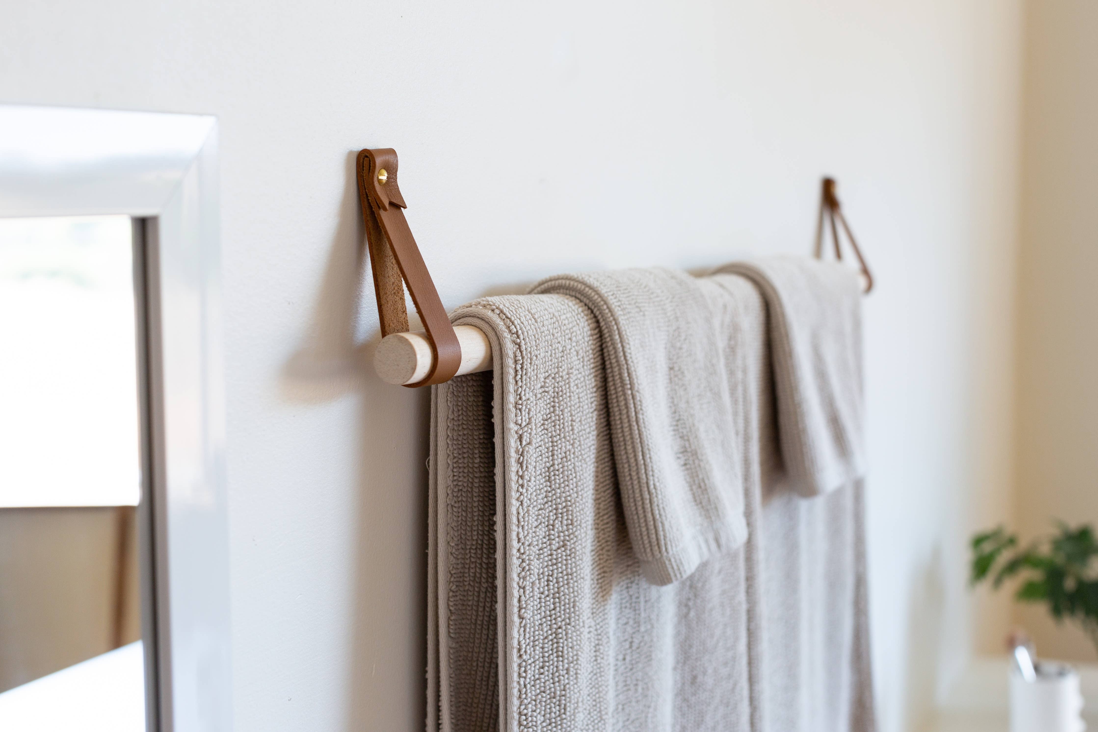 Keyaiira - Wholesale Wall Hook - Hanging Dowel Kit [Flag End]11