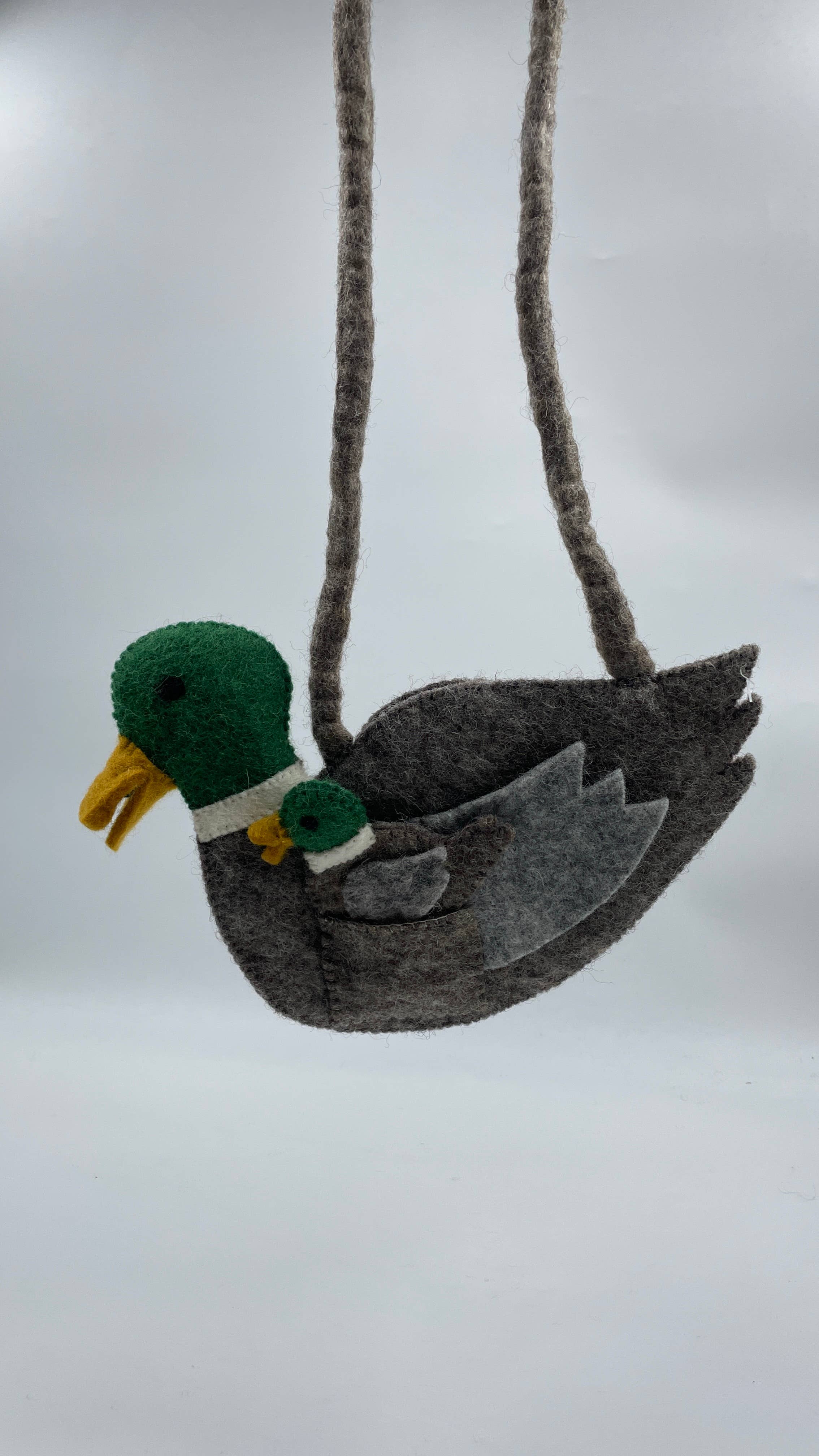 Funky Yak Ltd – wholesale Crossbody bag – Women's – Duck Side Bag2