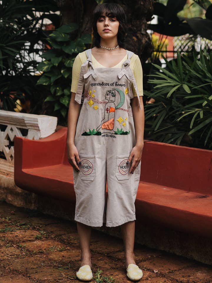 Salopette courte ample en velours côtelé bio recyclé pour la vente par Buno Behen