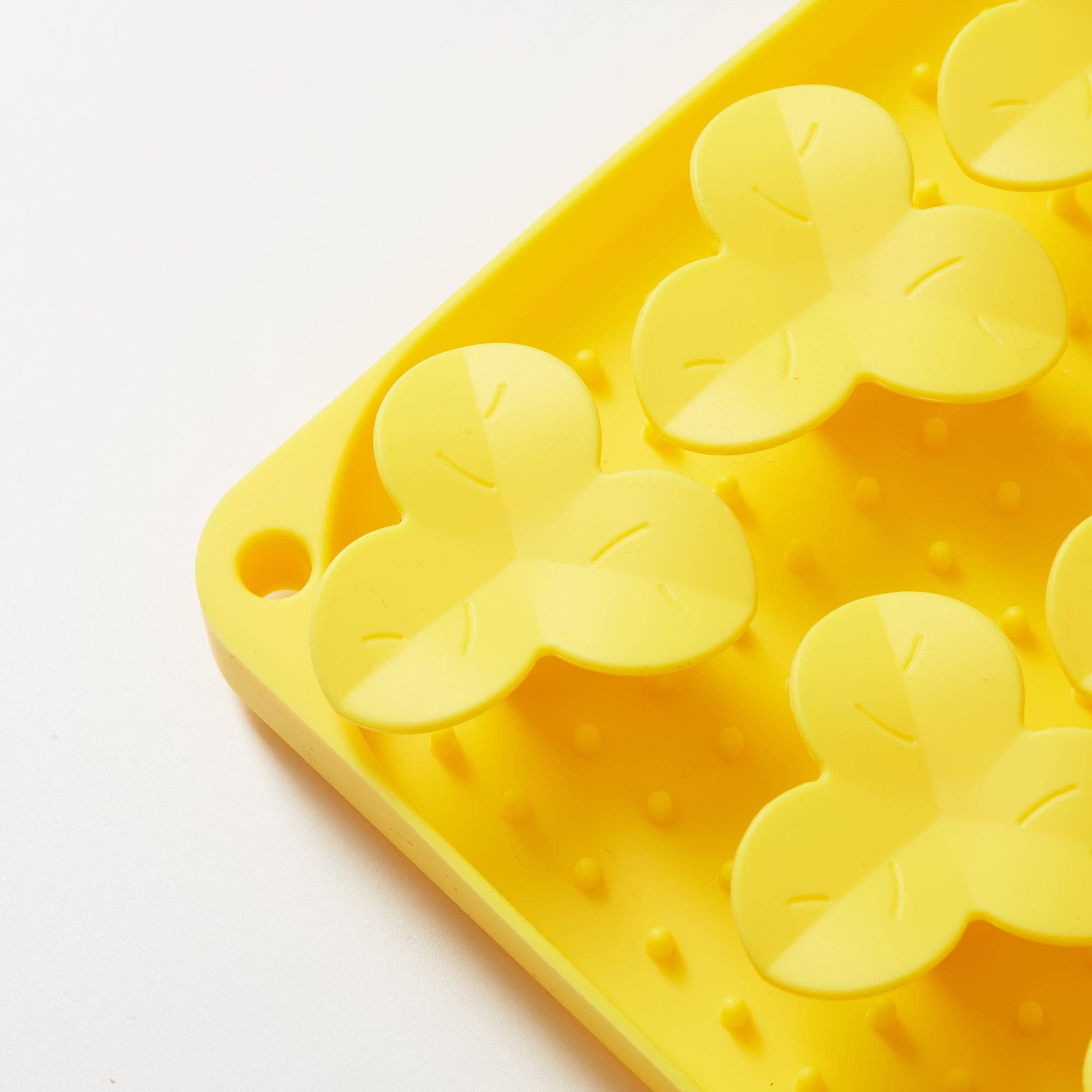 Pet Future llc - Wholesale Pet Food Mat - Dog - 
Puzzle Feeder Silicone Dog Mat with Suction Cups1