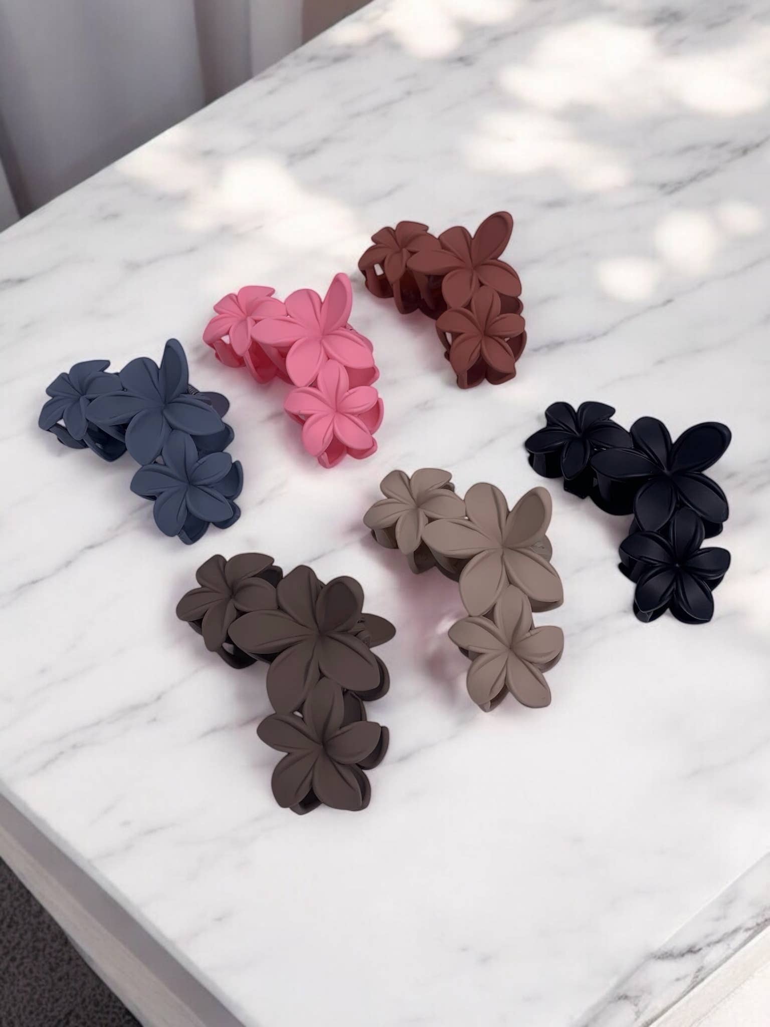 BYREN | ÉLINE L'ATELIER - Wholesale Hair Accessories Set - Women's - YH21 flower-shaped hair clip6