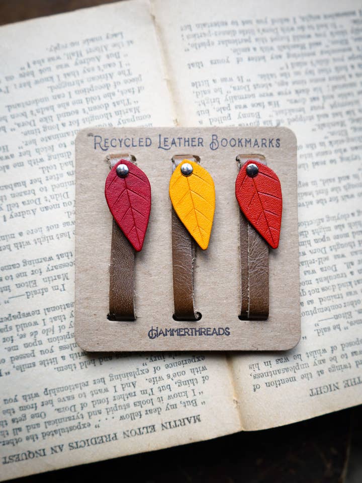 Fall Leaf Bookmark Gift Set for wholesale by Hammerthreads