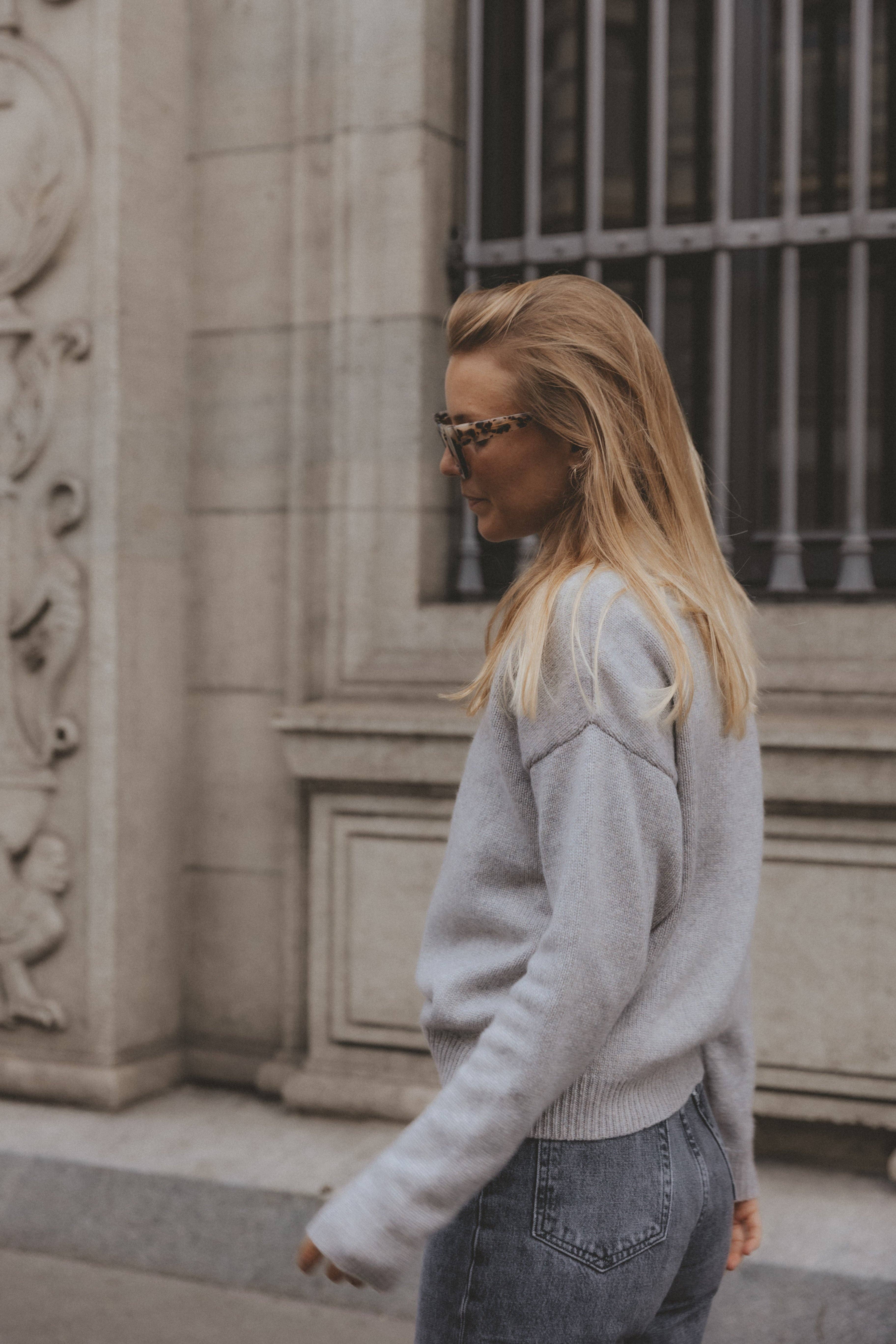 PURA Clothing - Wholesale Knit Sweater - Women's - CREWNECK SWEATER CASHMERE/SILK GREY6