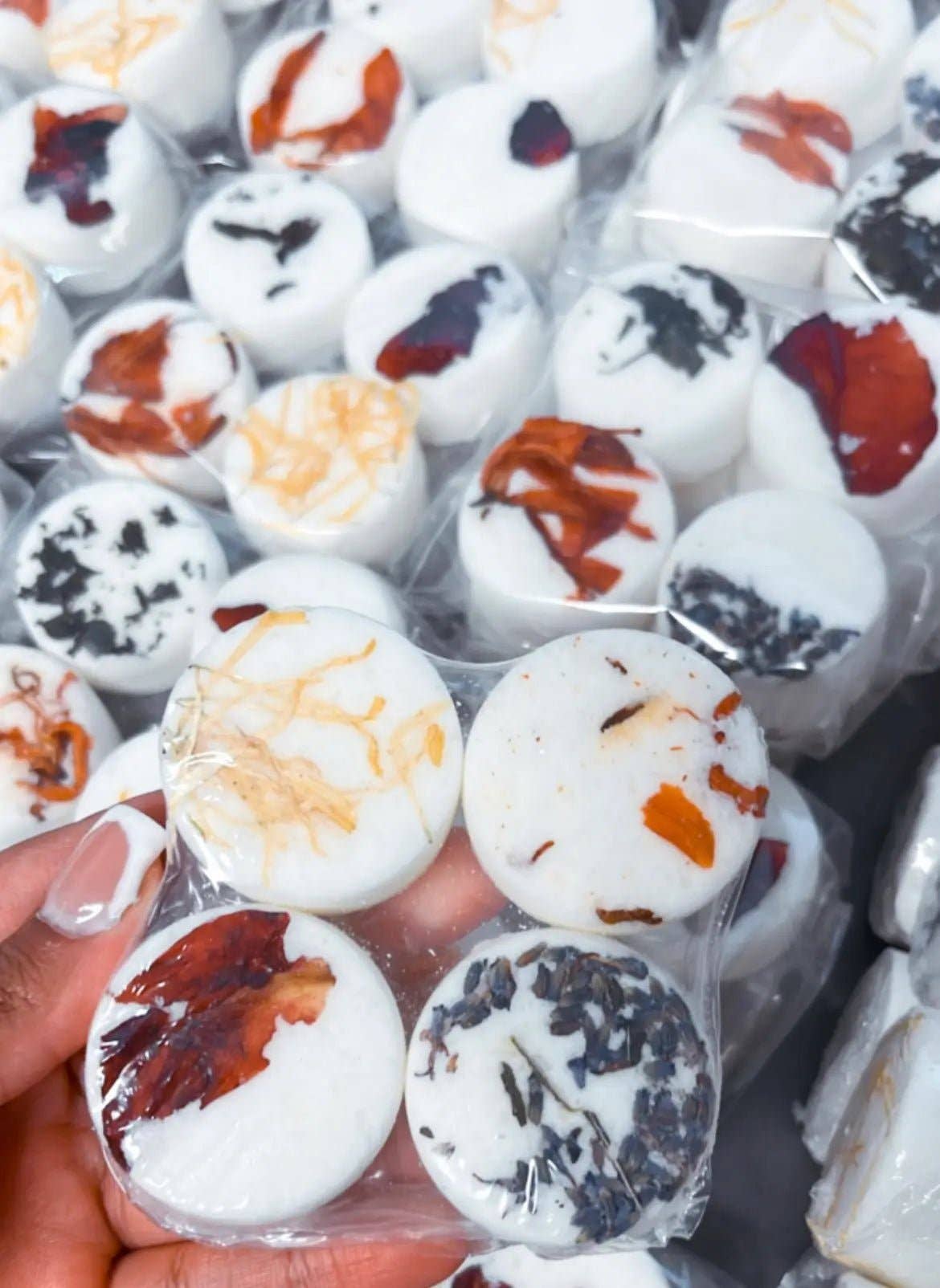 Subtle & Wild - Wholesale Shower Steamer/Bomb - Shower Steamers| Shower Steamer|Bath Bomb|Gift|Shower9