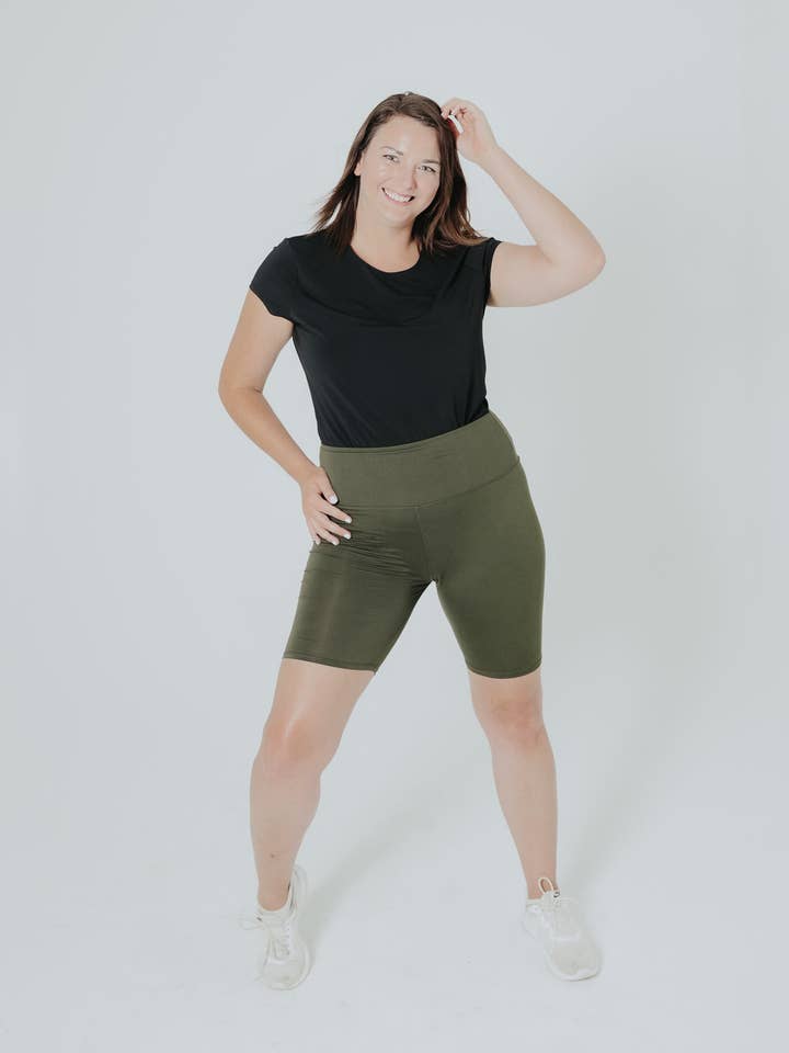 Ann Biker Short- Green for wholesale by Not Only Pants