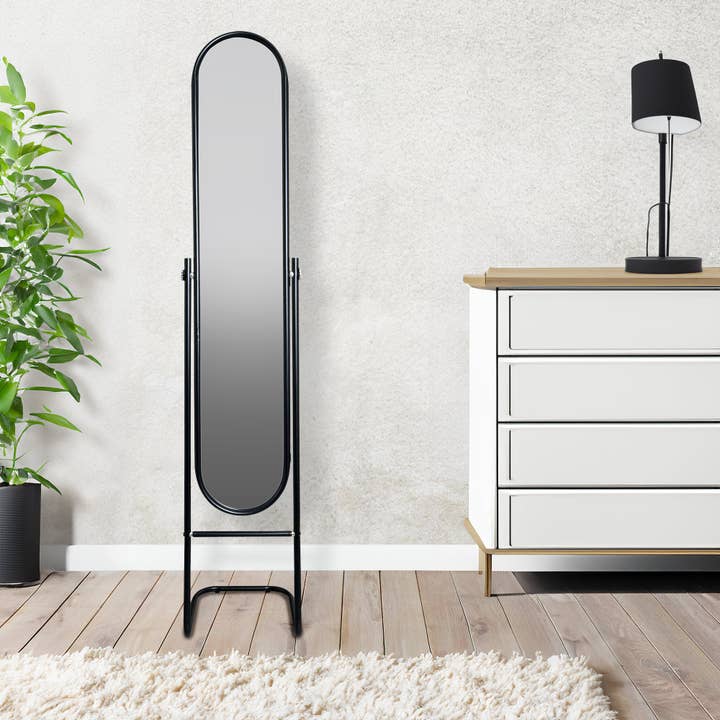 Rinkit Ltd - Wholesale Floor Mirror - 153cm x 30cm Round Full-Length Mirror - By Harbour Housewares1