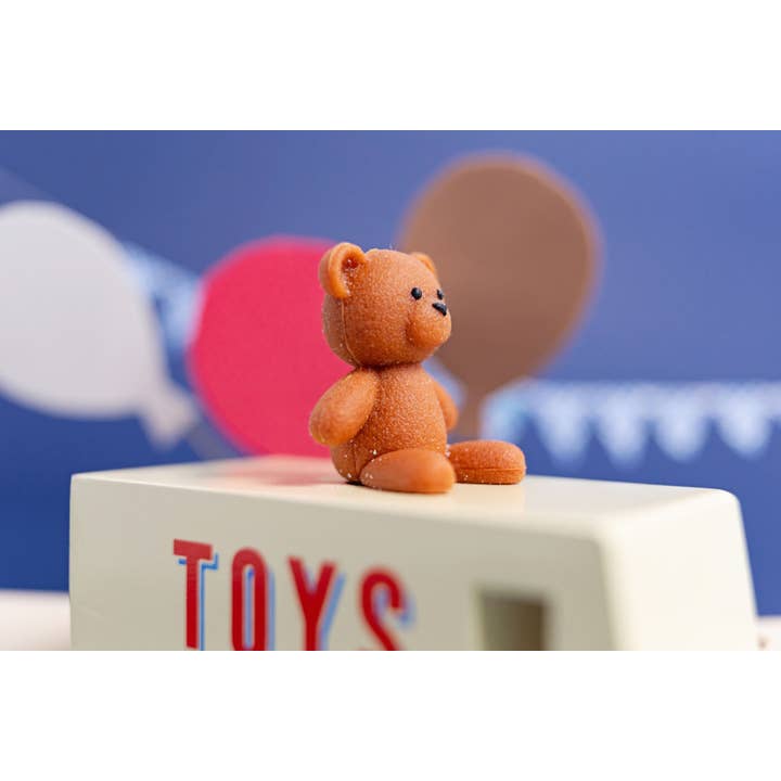 Little Concepts Distribution Ltd – wholesale Toy car/truck – Child – Candyvan - Teddy Toy Van - Wooden Diecast Toy Car Candylab4