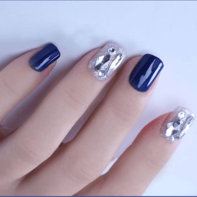 FlexFit Blue Press on Nails Short Squoval Glitter met strass design voor wholesale door vibeficant