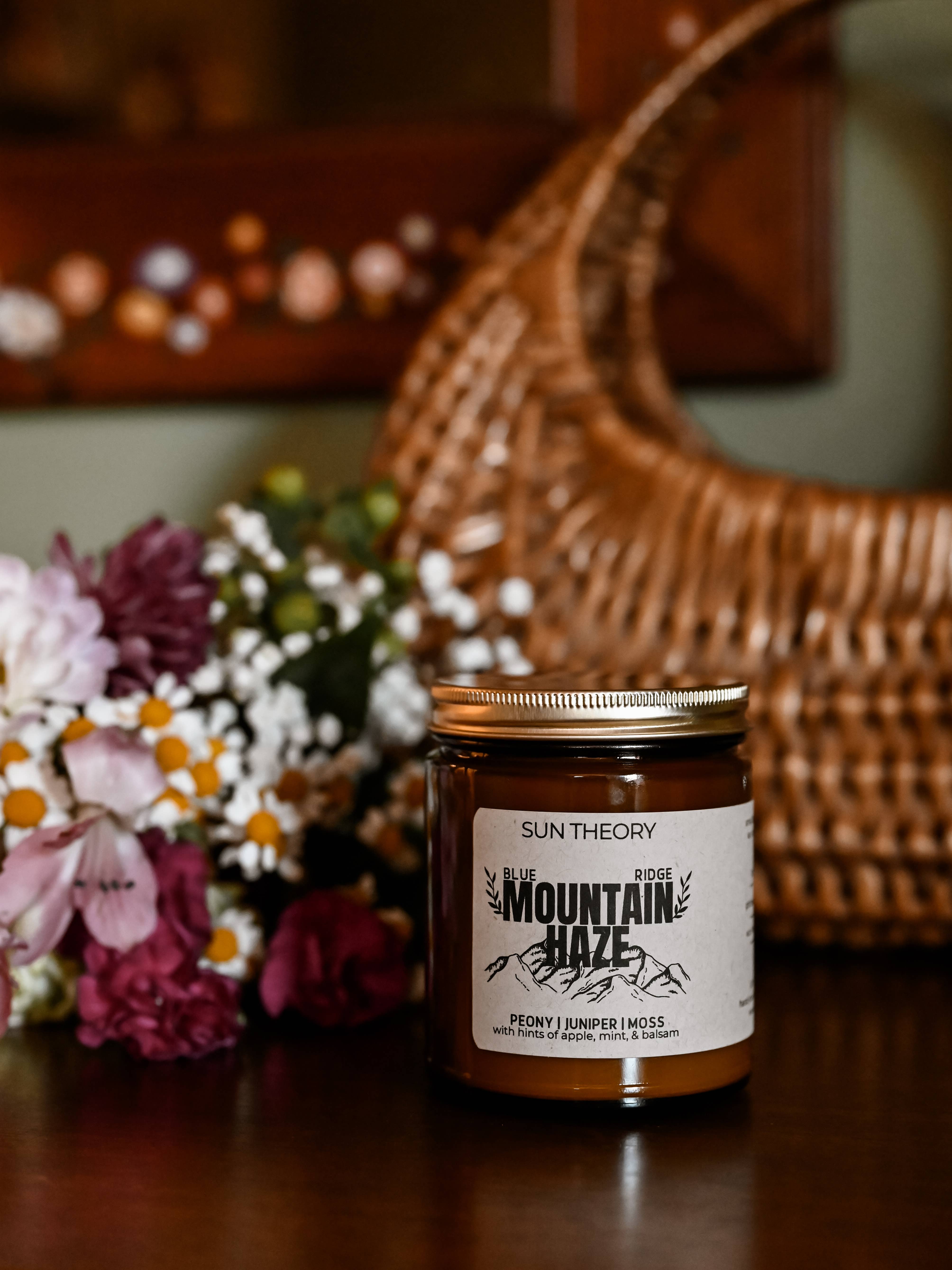 Sun Theory – wholesale Burkljus – Bergsdimma - 8oz bärnstensfärgad burk1