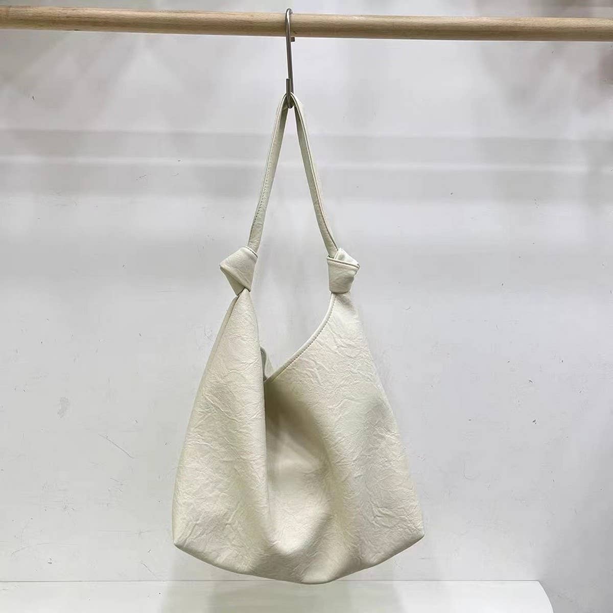 ACCITY - Wholesale Shoulder Bag - Women's - LARGE CAPACITY SOFT LEATHER HANDBAG SHOULDER BAG_CWAB41024